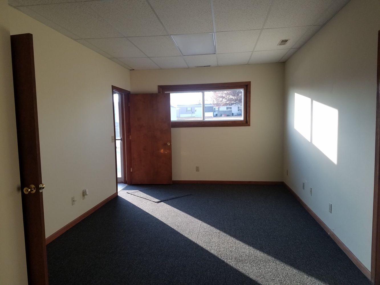 2106 Industrial Rd, Kirksville, MO 63501